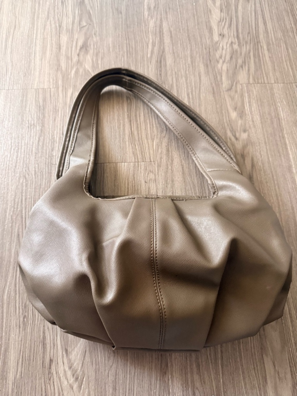 Simply Vera Vera Wang Taupe Shoulder Bag with Logo Detail - Picture 5 of 6